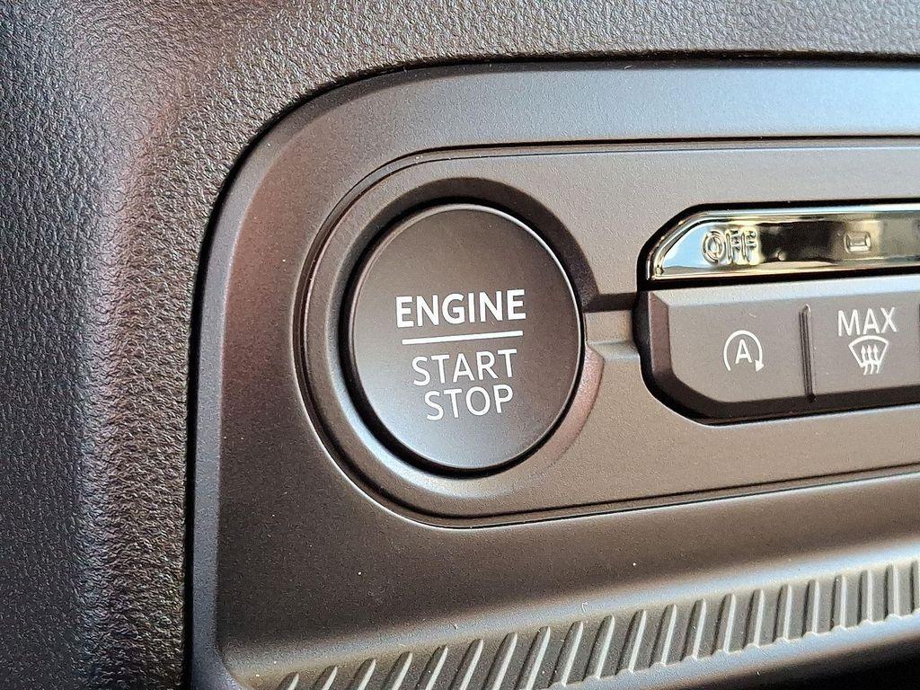 new 2025 Ford Bronco Sport car, priced at $37,380