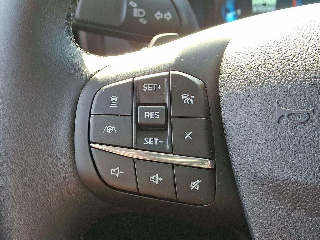 new 2025 Ford Bronco Sport car, priced at $40,574