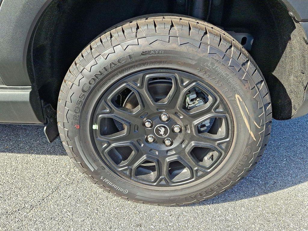 new 2025 Ford Bronco Sport car, priced at $40,574