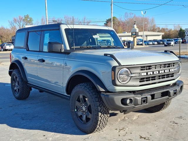 new 2024 Ford Bronco car, priced at $43,975