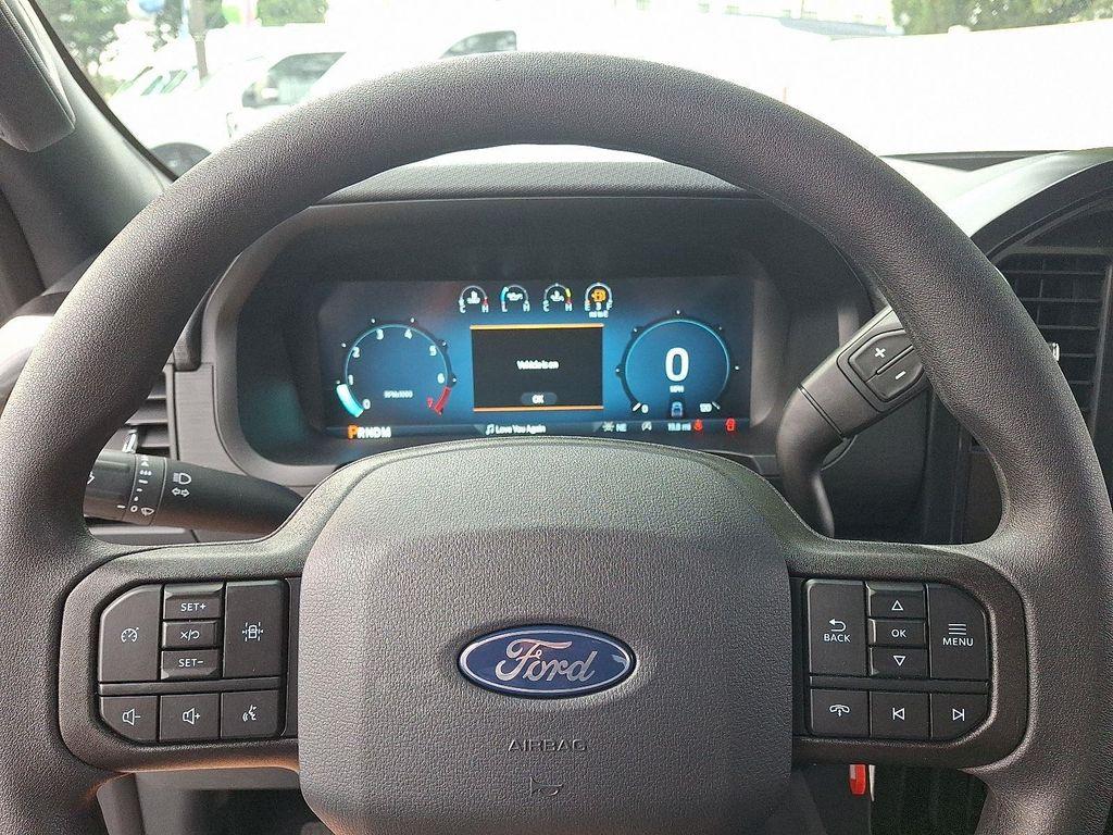 new 2025 Ford F-150 car, priced at $45,284