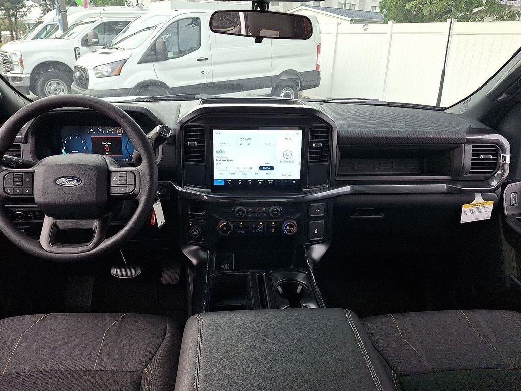 new 2025 Ford F-150 car, priced at $45,284