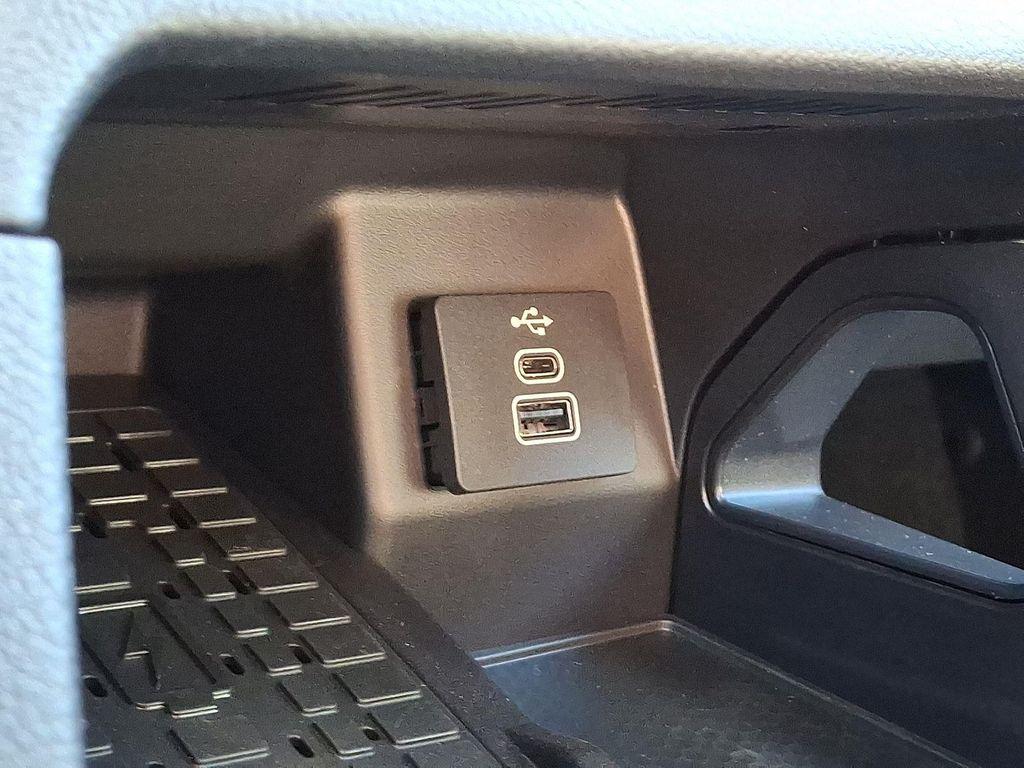 new 2025 Ford Ranger car, priced at $42,615