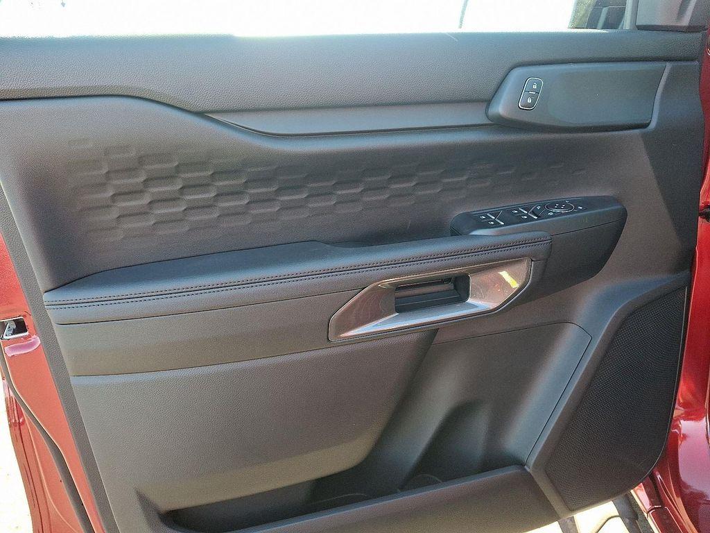 new 2025 Ford Ranger car, priced at $42,615