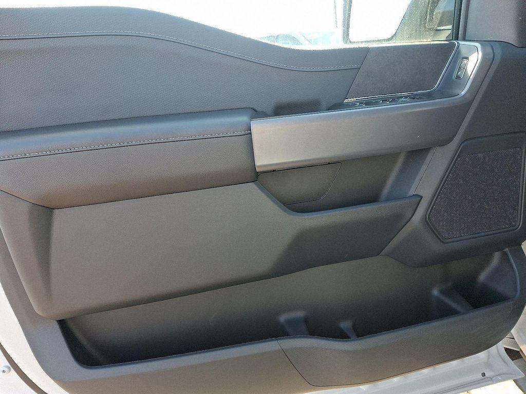 new 2025 Ford F-150 car, priced at $55,127