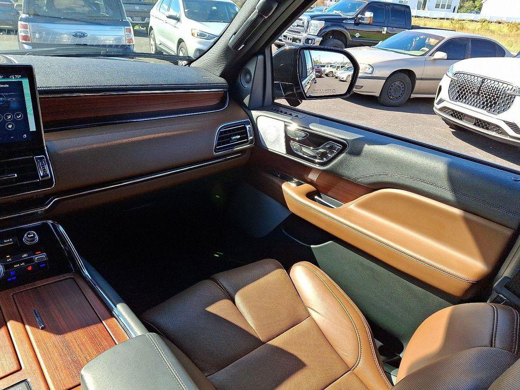 used 2024 Lincoln Navigator car, priced at $75,675