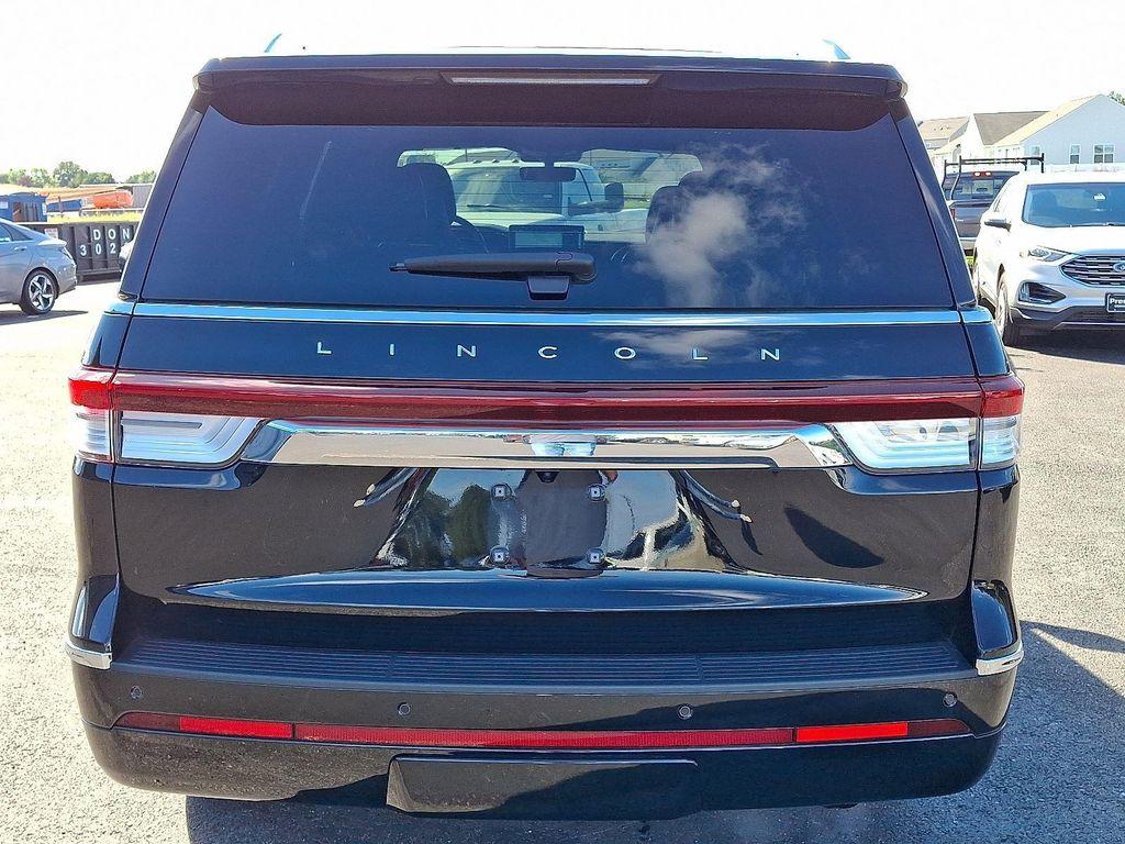 used 2024 Lincoln Navigator car, priced at $75,675