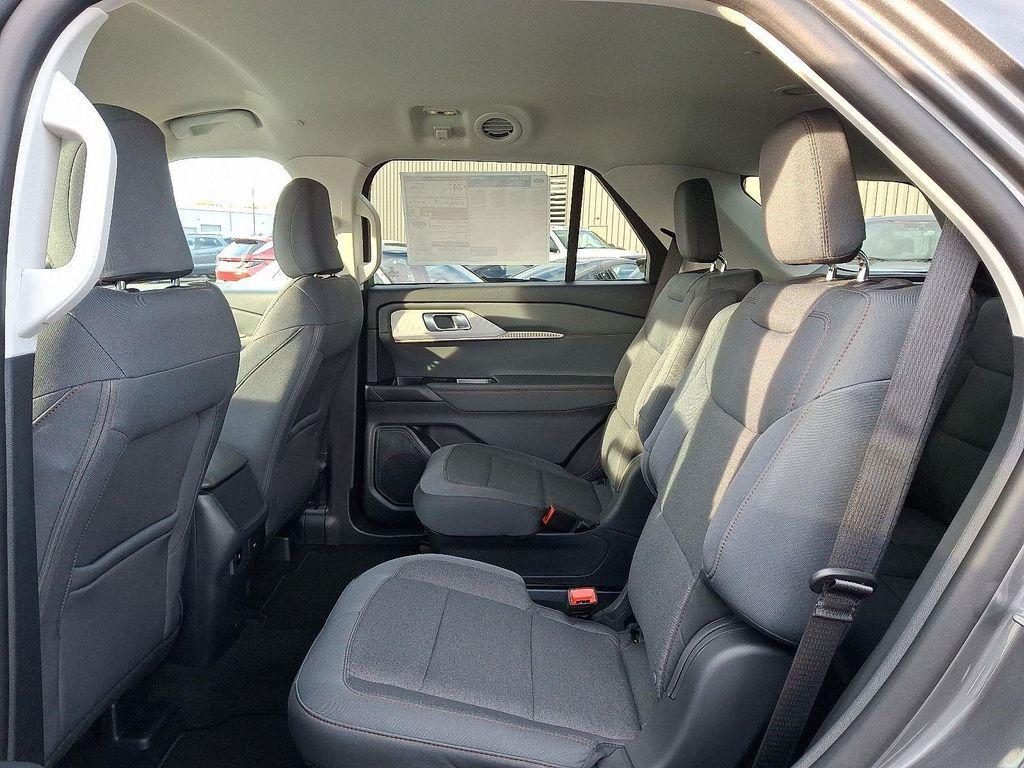 new 2025 Ford Explorer car, priced at $38,340