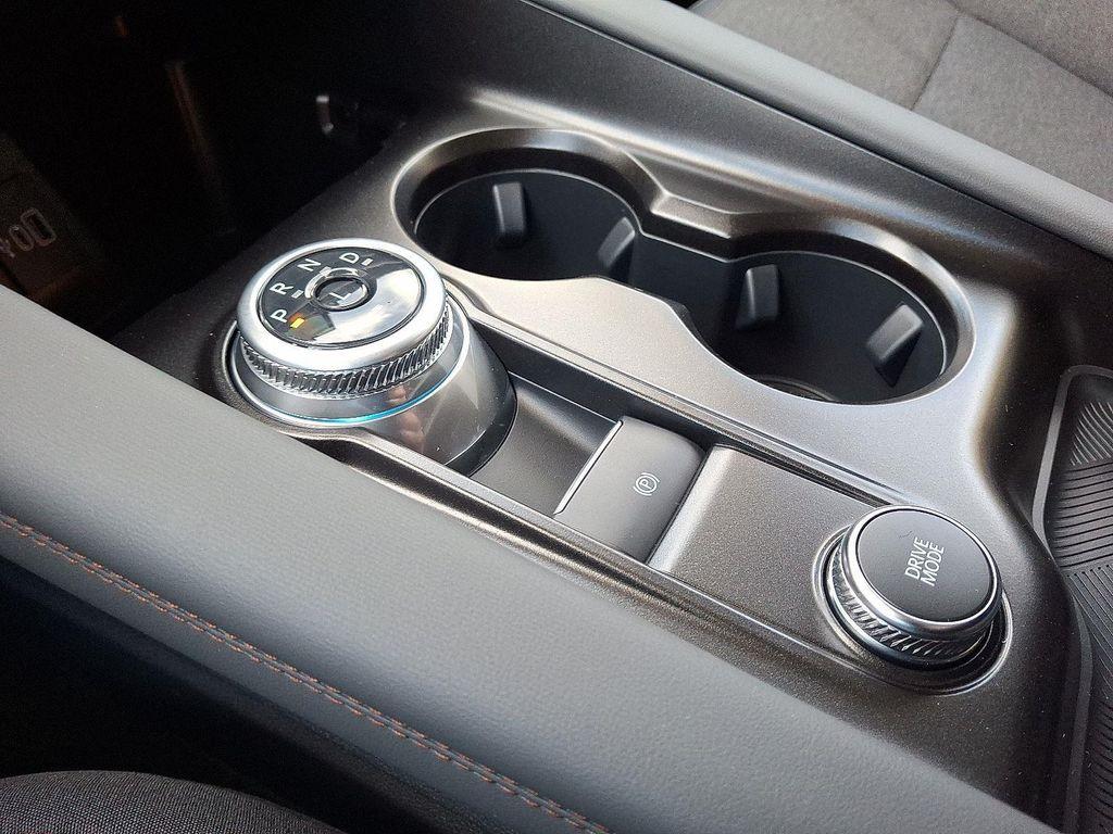 new 2025 Ford Explorer car, priced at $38,340