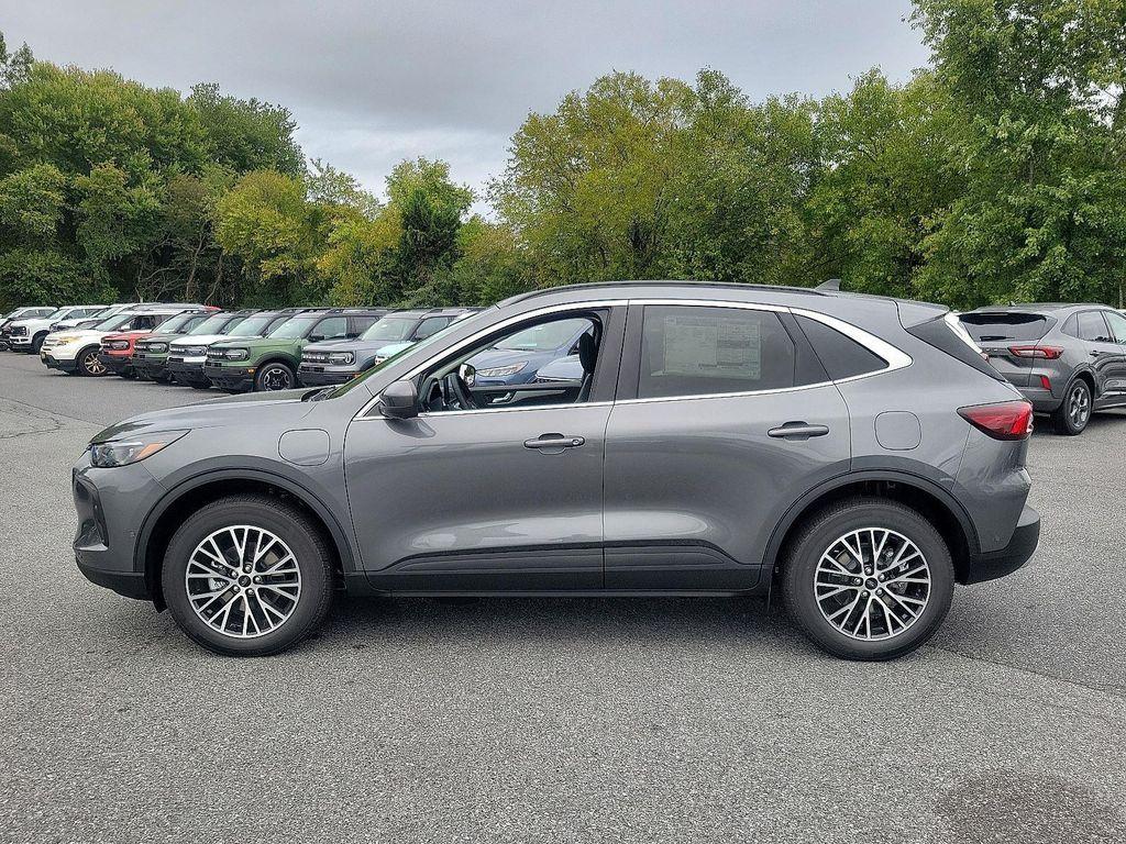 new 2024 Ford Escape PHEV car, priced at $42,400