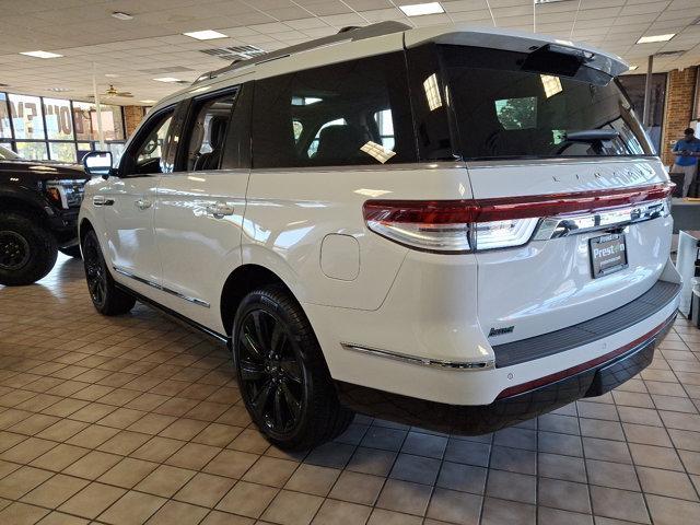 new 2024 Lincoln Navigator car, priced at $100,814