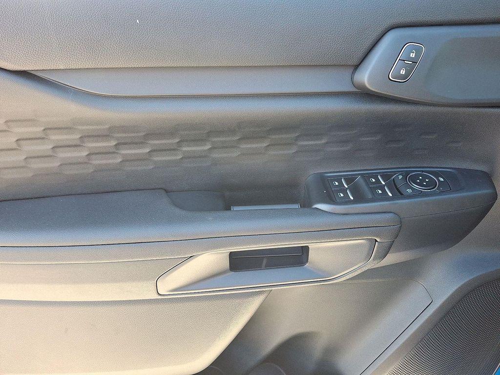 new 2025 Ford Ranger car, priced at $32,626