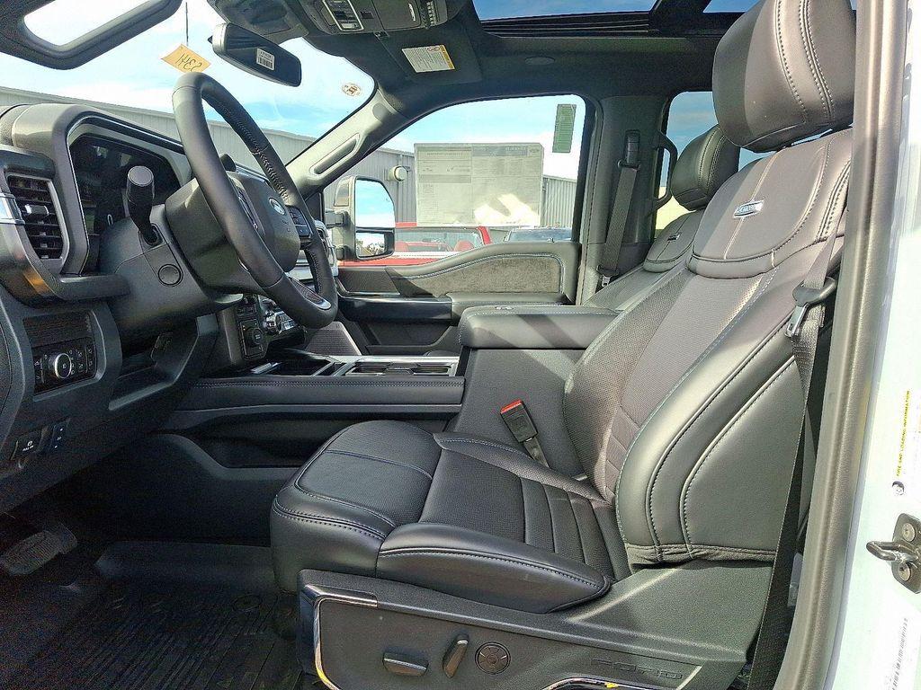 new 2025 Ford F-350 car, priced at $95,680