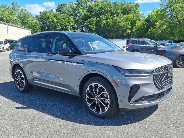 new 2024 Lincoln Nautilus car, priced at $55,067