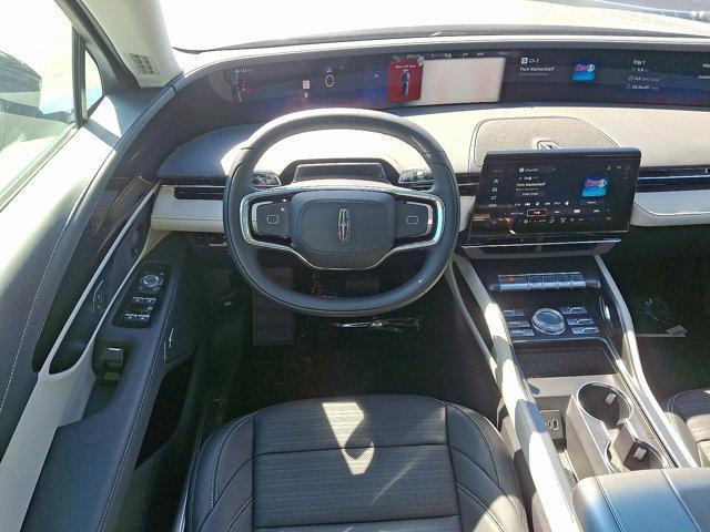 new 2024 Lincoln Nautilus car, priced at $55,067