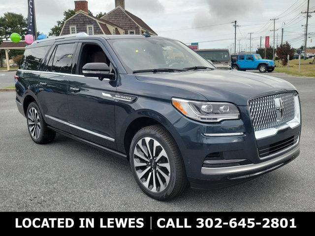 new 2024 Lincoln Navigator car, priced at $103,976