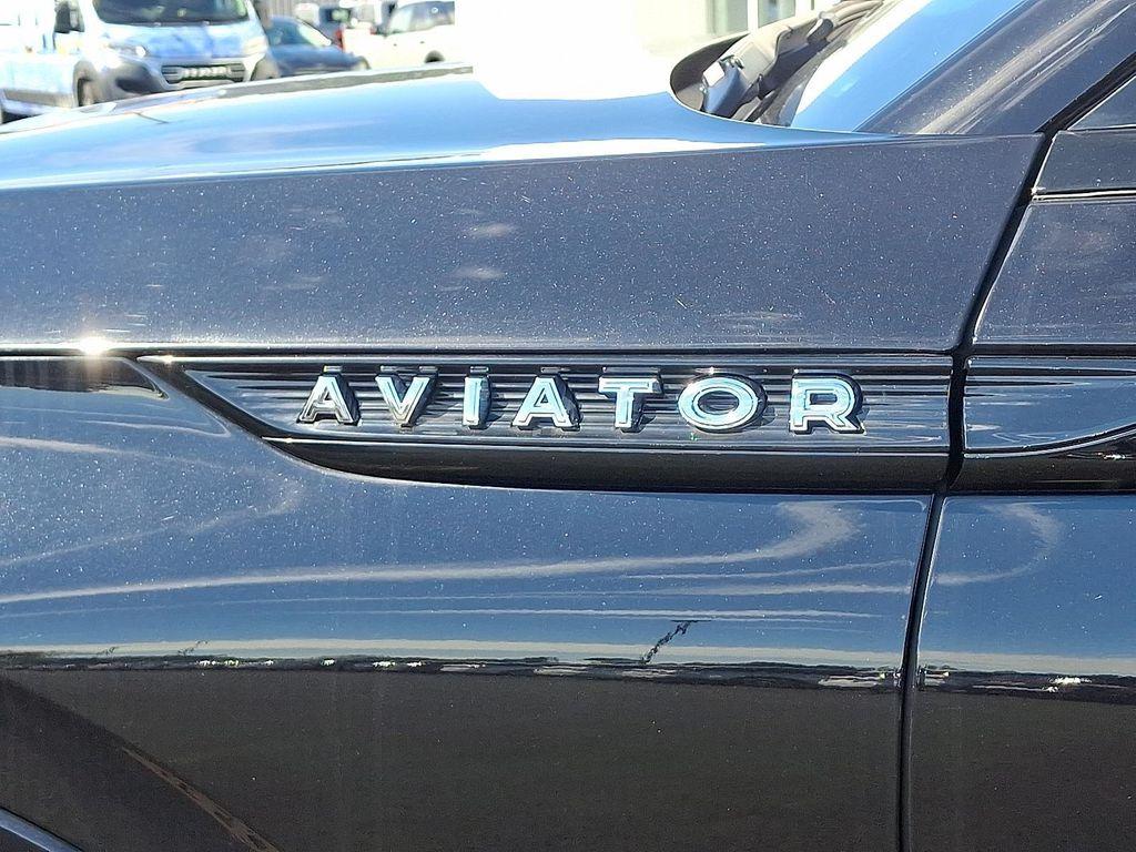 new 2025 Lincoln Aviator car, priced at $79,680