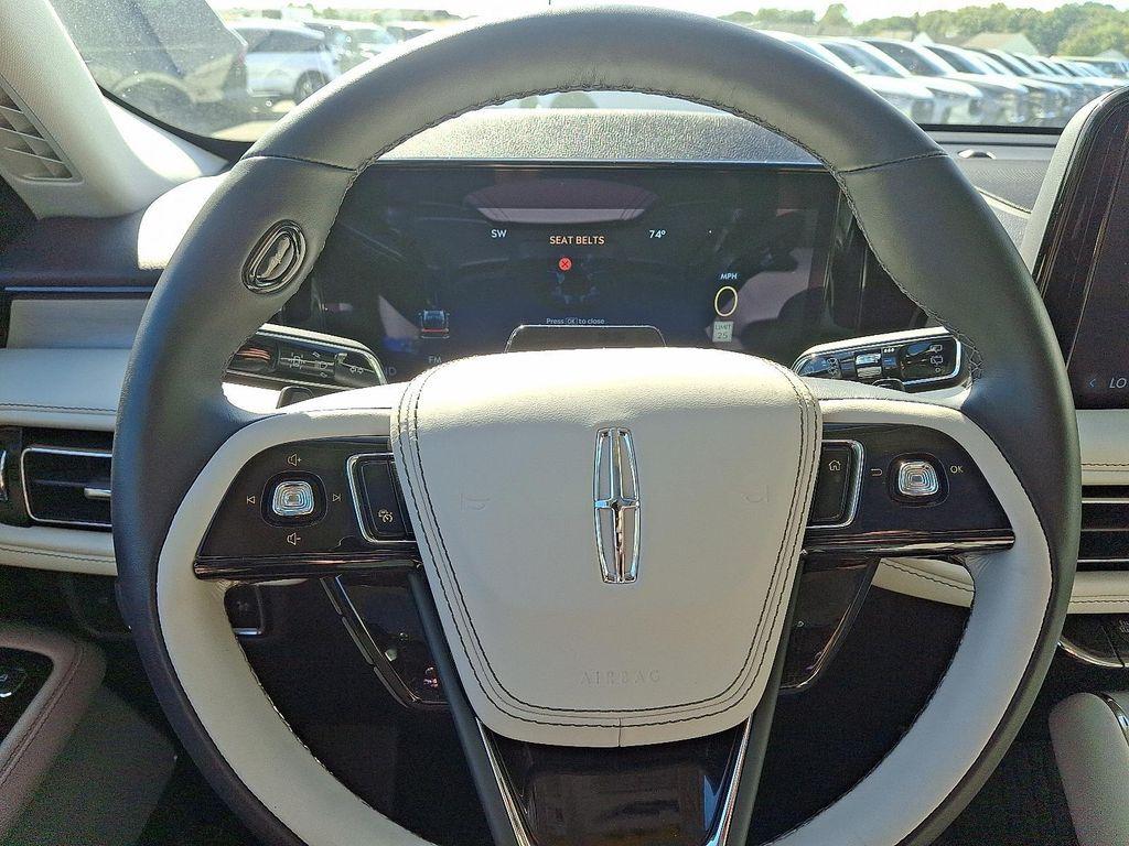 new 2025 Lincoln Aviator car, priced at $79,680