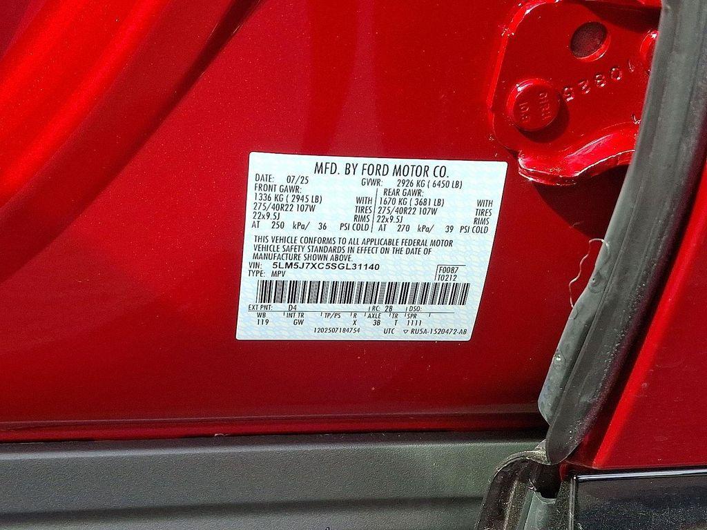 new 2025 Lincoln Aviator car, priced at $81,254