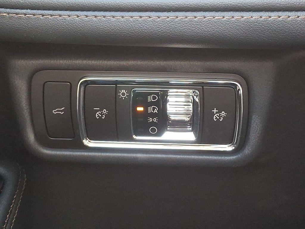 new 2025 Lincoln Aviator car, priced at $81,254