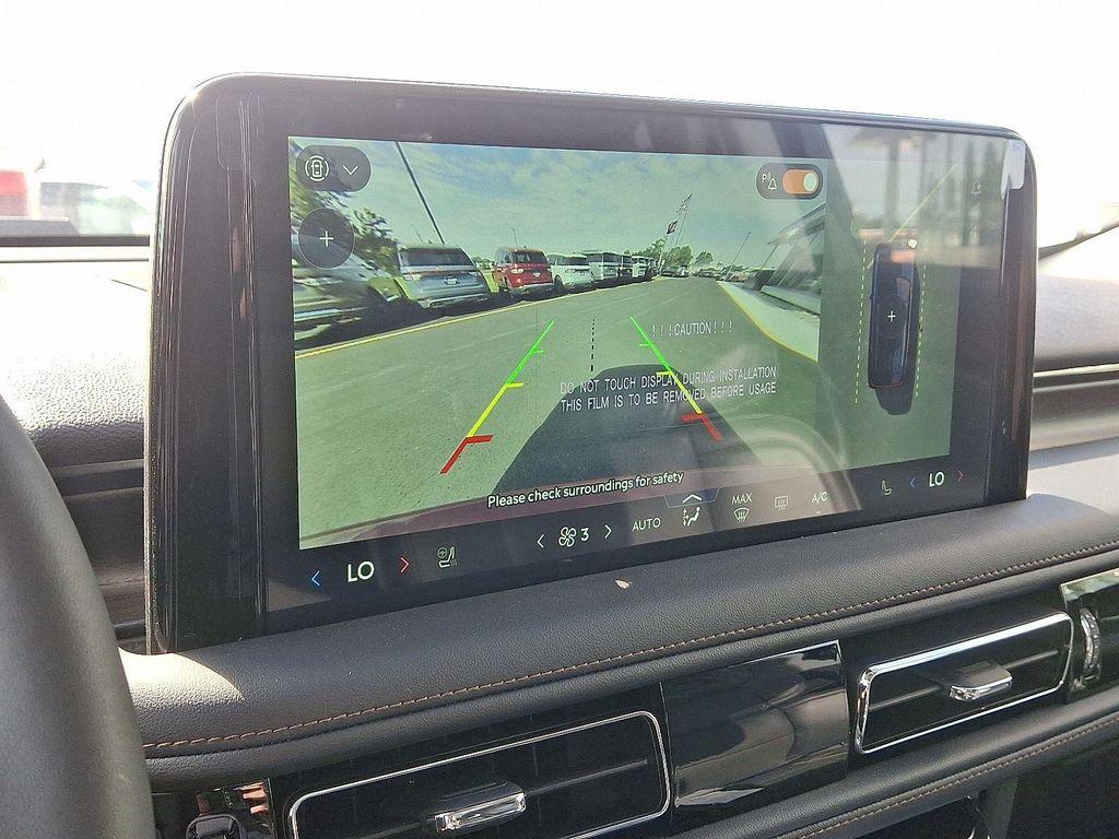 new 2025 Lincoln Aviator car, priced at $81,254