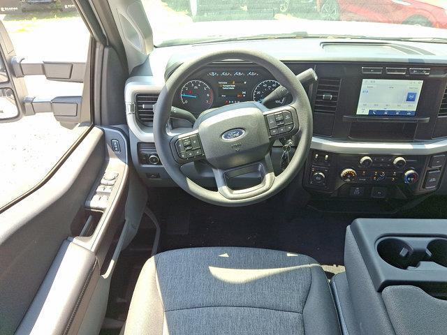 new 2024 Ford F-250 car, priced at $58,358