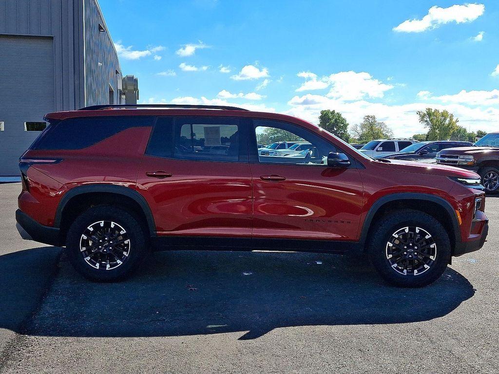 used 2024 Chevrolet Traverse car, priced at $45,635