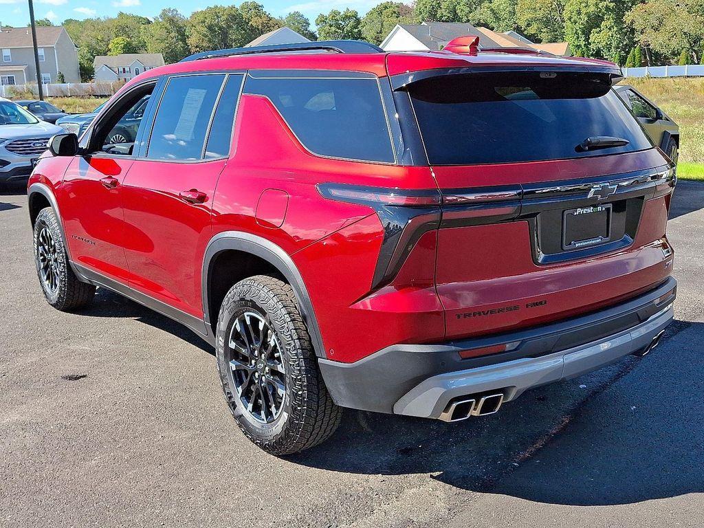 used 2024 Chevrolet Traverse car, priced at $45,635