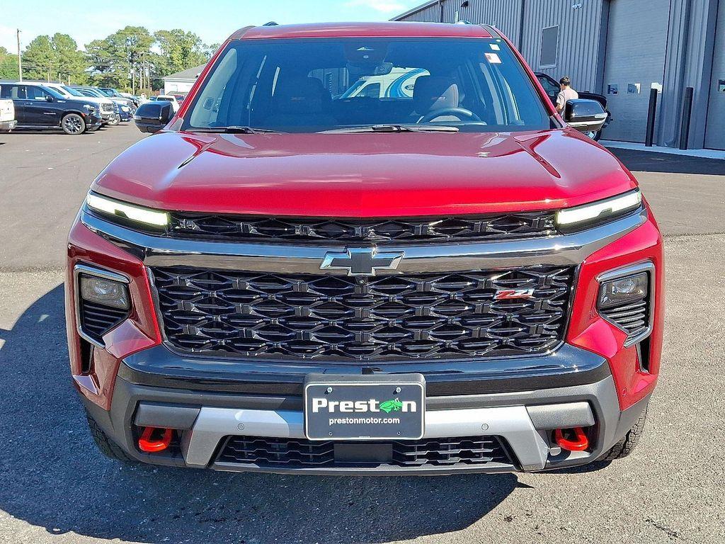 used 2024 Chevrolet Traverse car, priced at $45,635