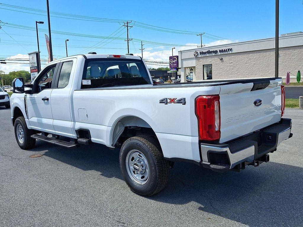 new 2025 Ford F-250 car, priced at $46,097
