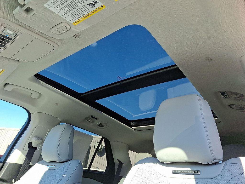 new 2025 Ford Explorer car, priced at $55,706