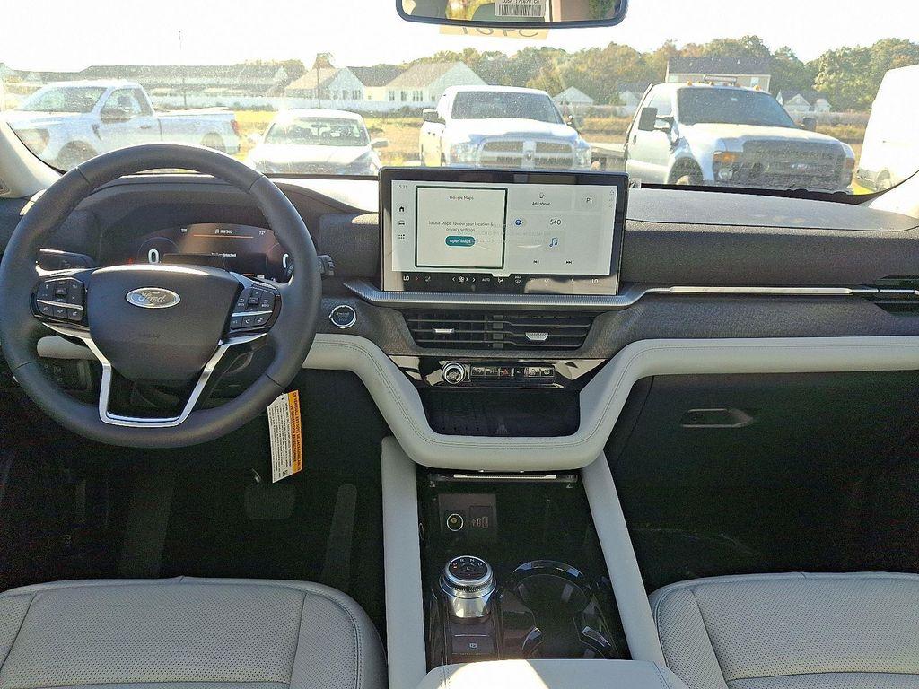 new 2025 Ford Explorer car, priced at $55,706