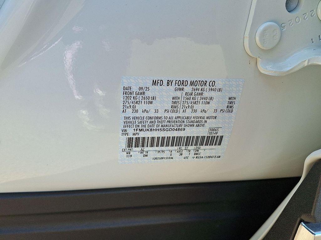 new 2025 Ford Explorer car, priced at $55,706