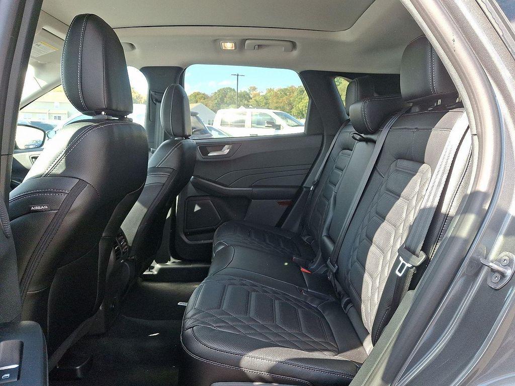 new 2024 Ford Escape PHEV car, priced at $42,400