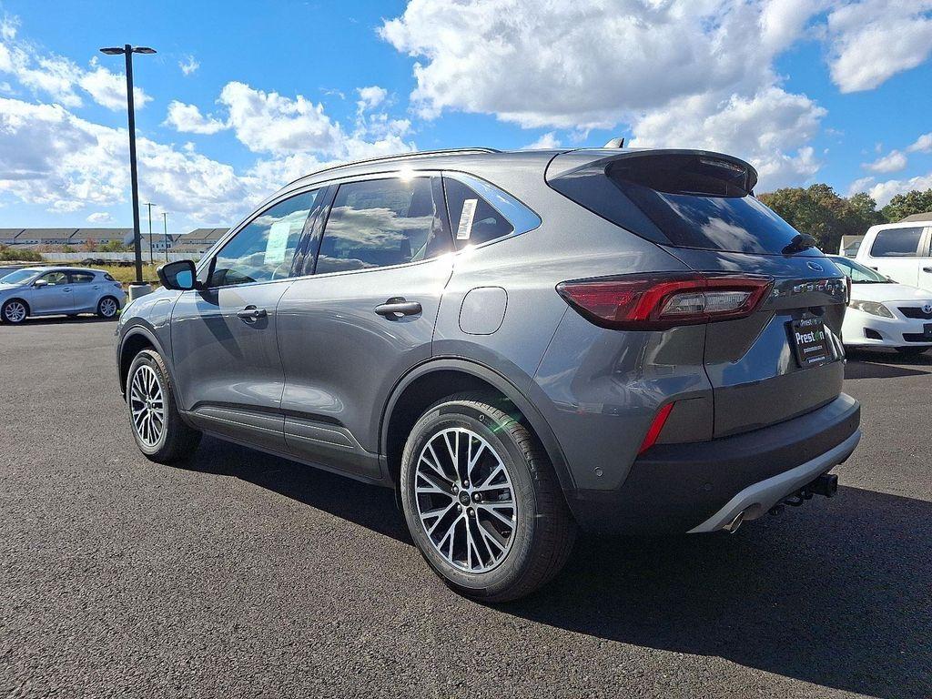 new 2024 Ford Escape PHEV car, priced at $42,400