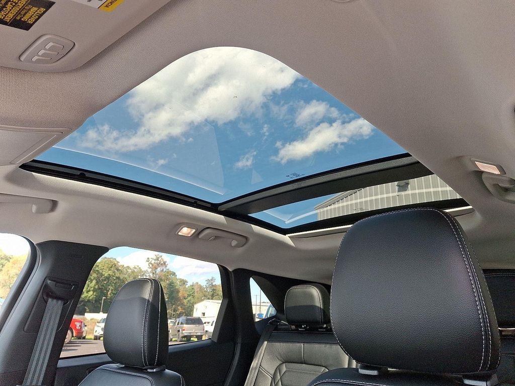 new 2024 Ford Escape PHEV car, priced at $42,400