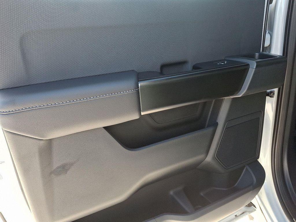 new 2025 Ford F-150 car, priced at $47,054