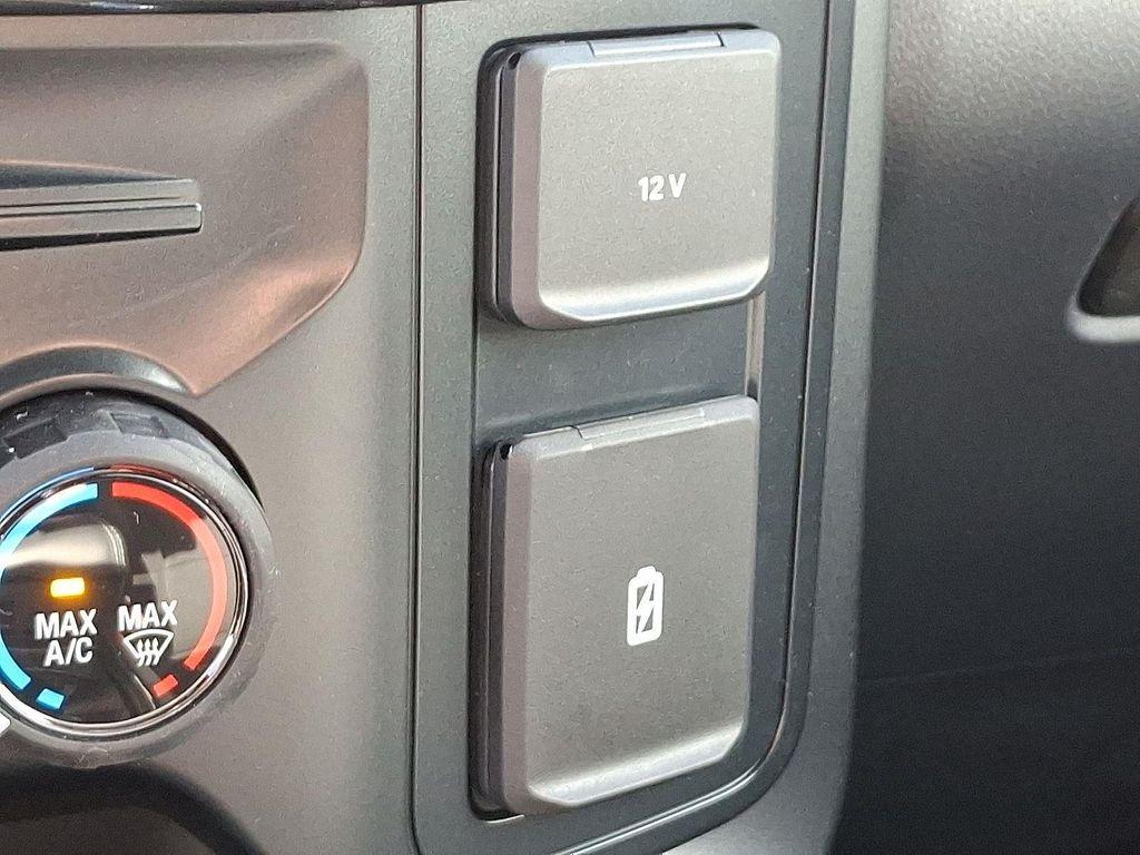 new 2025 Ford F-150 car, priced at $47,054