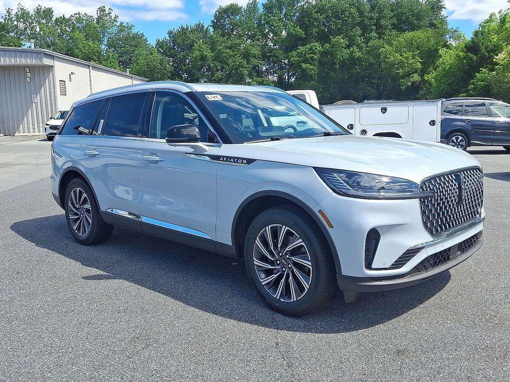 new 2025 Lincoln Aviator car, priced at $64,584