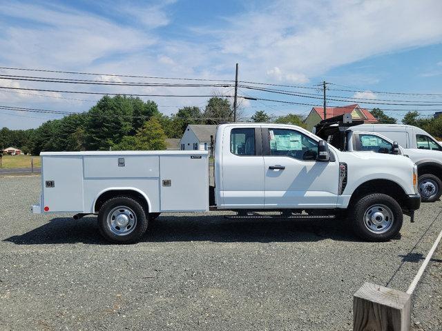 new 2023 Ford F-350 car