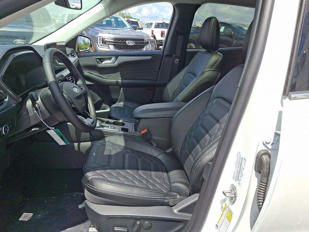 new 2024 Ford Escape PHEV car, priced at $43,335