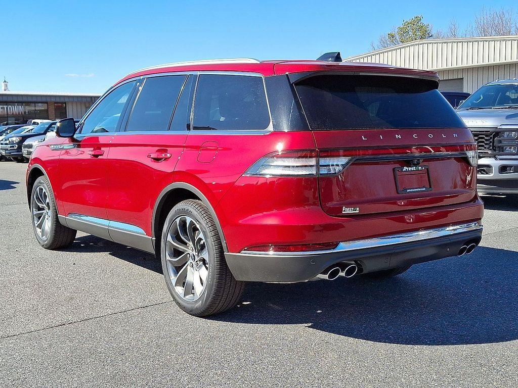 new 2025 Lincoln Aviator car, priced at $68,901