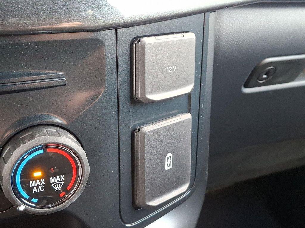 new 2025 Ford F-150 car, priced at $49,738