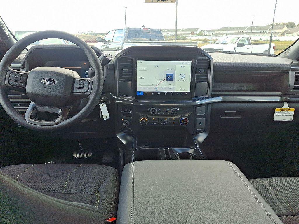 new 2025 Ford F-150 car, priced at $49,738
