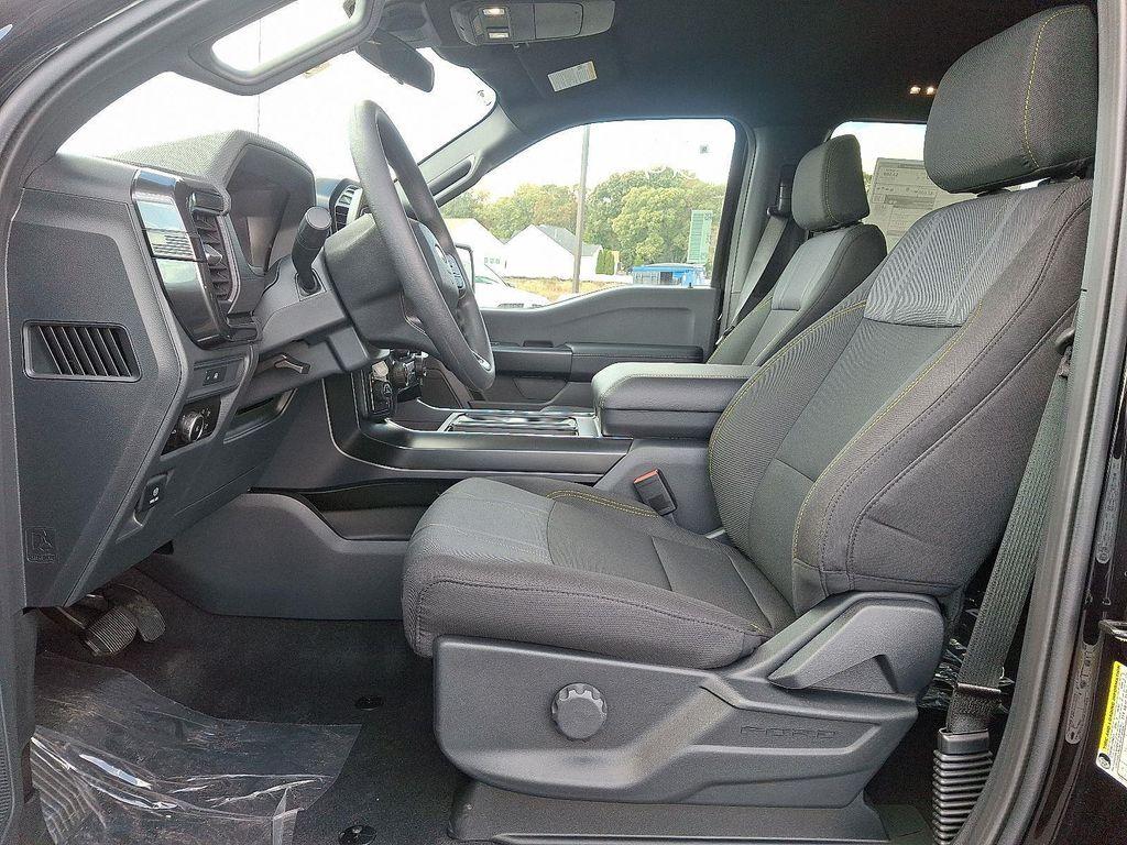 new 2025 Ford F-150 car, priced at $49,738