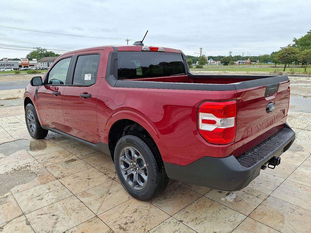 new 2025 Ford Maverick car, priced at $32,272