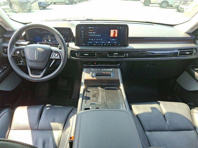 used 2025 Lincoln Aviator car, priced at $65,000