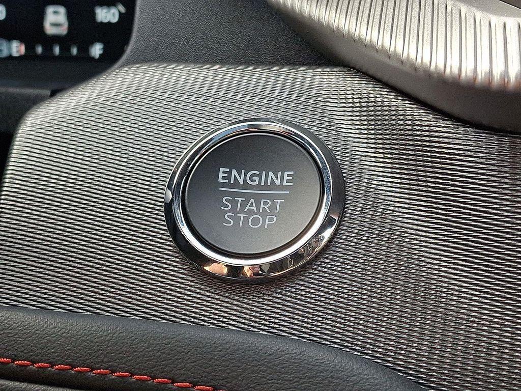 new 2025 Ford Explorer car, priced at $57,568