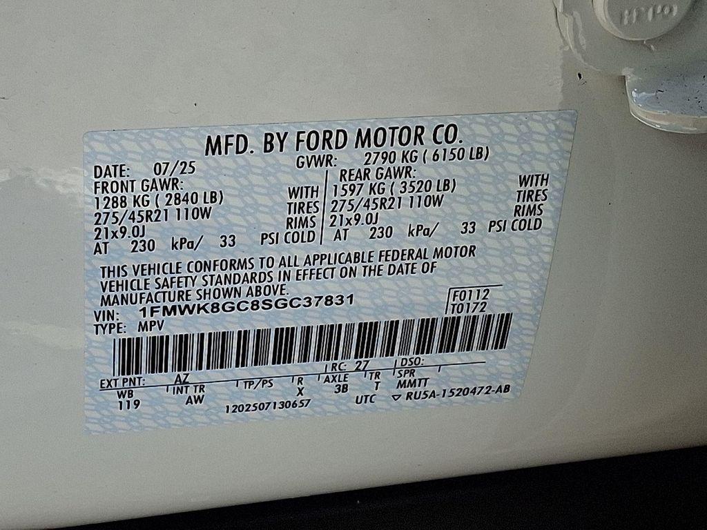 new 2025 Ford Explorer car, priced at $57,568