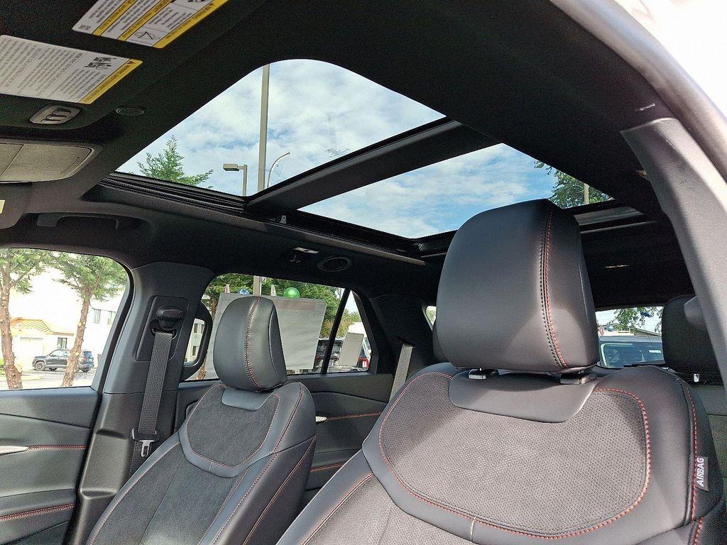 new 2025 Ford Explorer car, priced at $57,568